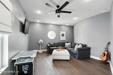 $2,995,000 | 890 Beach Avenue, Atlantic Beach, FL 32233