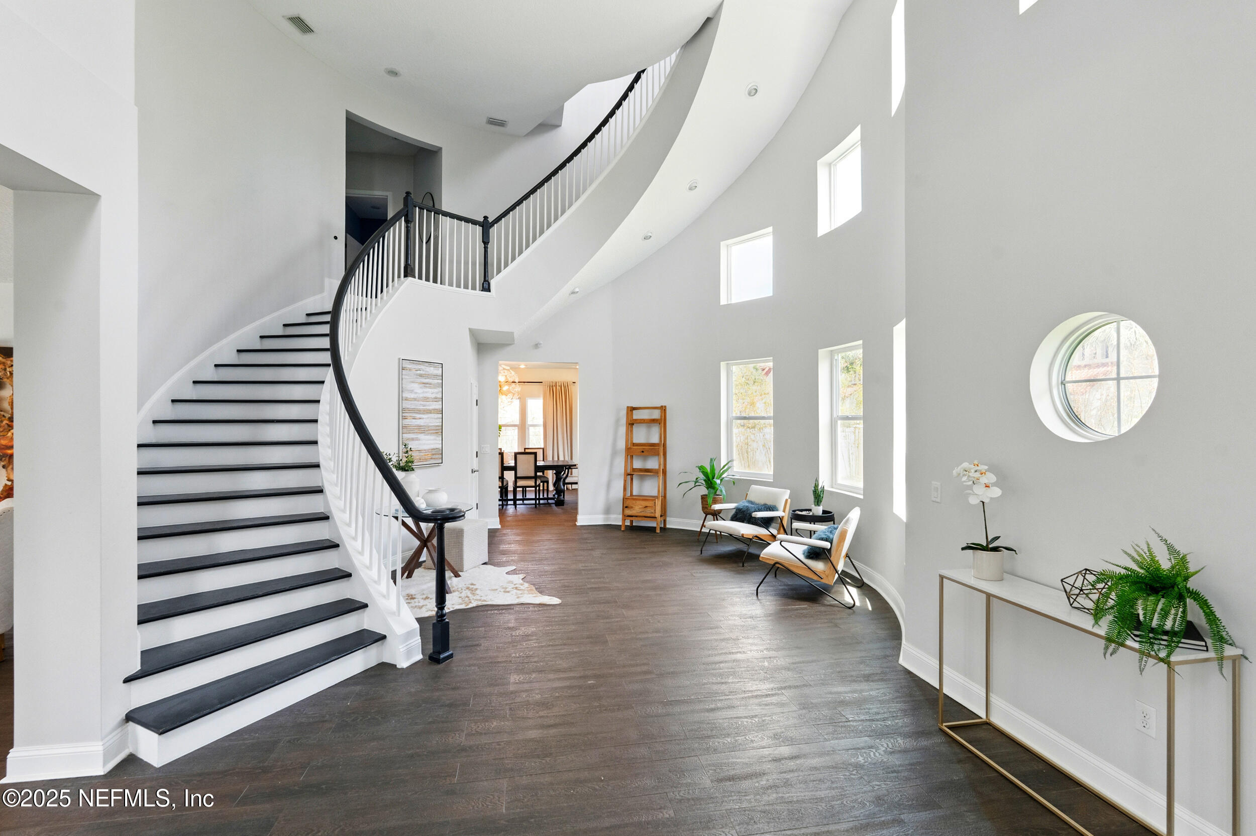 890 Beach Avenue Atlantic Beach, FL 32233 - Photo 4 of 56 FOYER