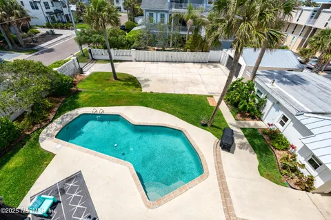 $2,995,000 | 890 Beach Avenue, Atlantic Beach, FL 32233