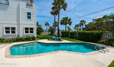 $2,995,000 | 890 Beach Avenue, Atlantic Beach, FL 32233