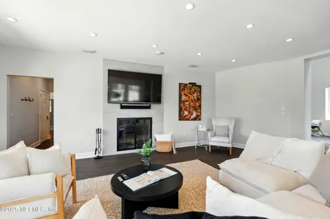 $2,995,000 | 890 Beach Avenue, Atlantic Beach, FL 32233