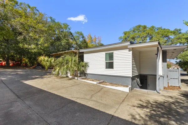 $640,000 | 164 Beal Parkway, Fort Walton Beach, FL 32548