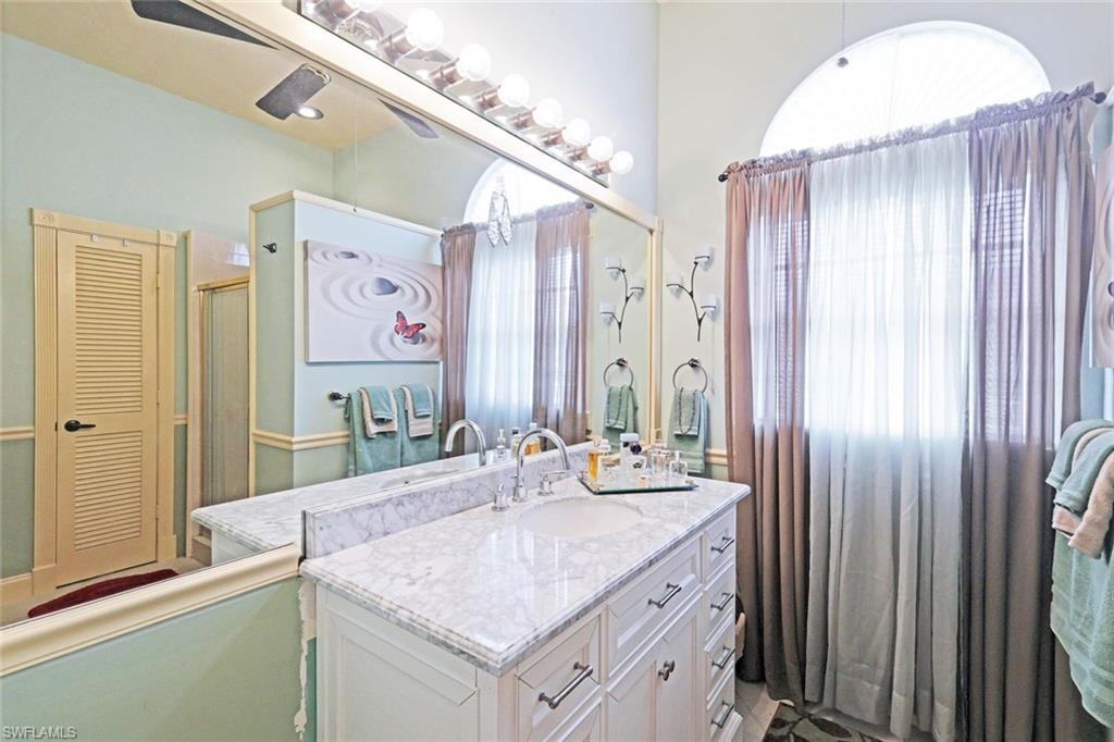 84 Valley Stream Lane Naples, FL 34113 - Photo 15 of 24 Gallery Image 15