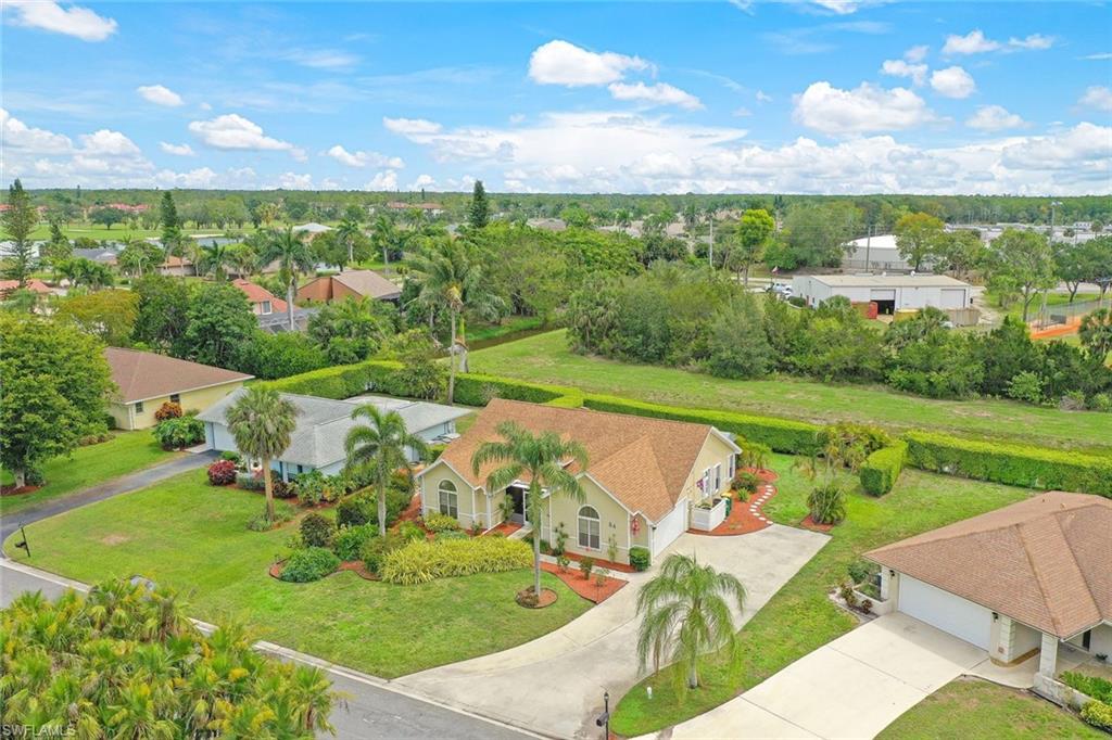 84 Valley Stream Lane Naples, FL 34113 - Photo 21 of 24 Gallery Image 21