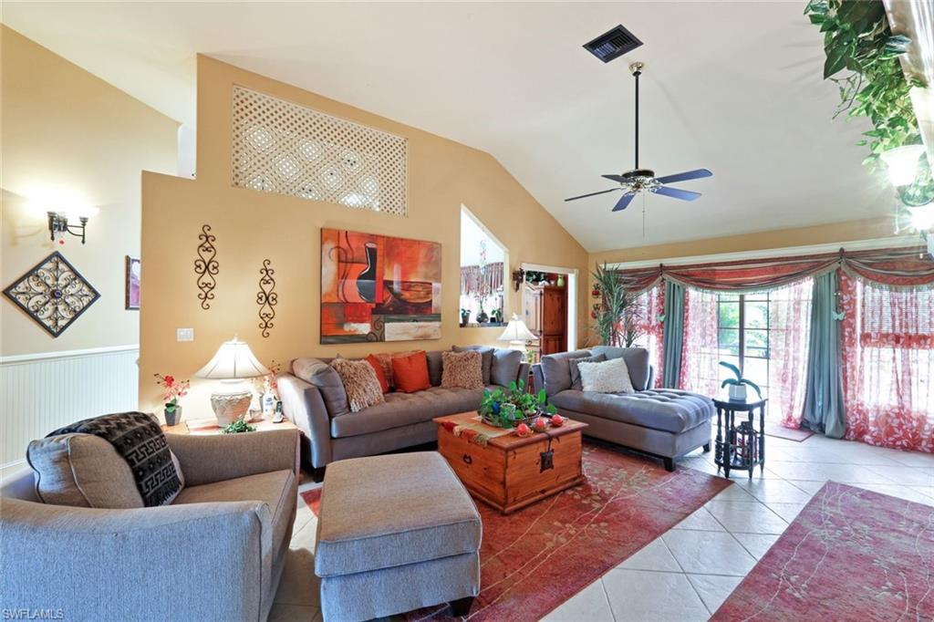 84 Valley Stream Lane Naples, FL 34113 - Photo 7 of 24 Gallery Image 7