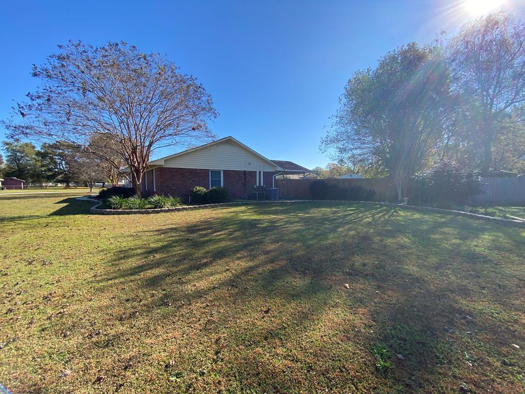 221 Keels Road Sumter, SC 29154 - Photo 2 of 24 Gallery Image 2