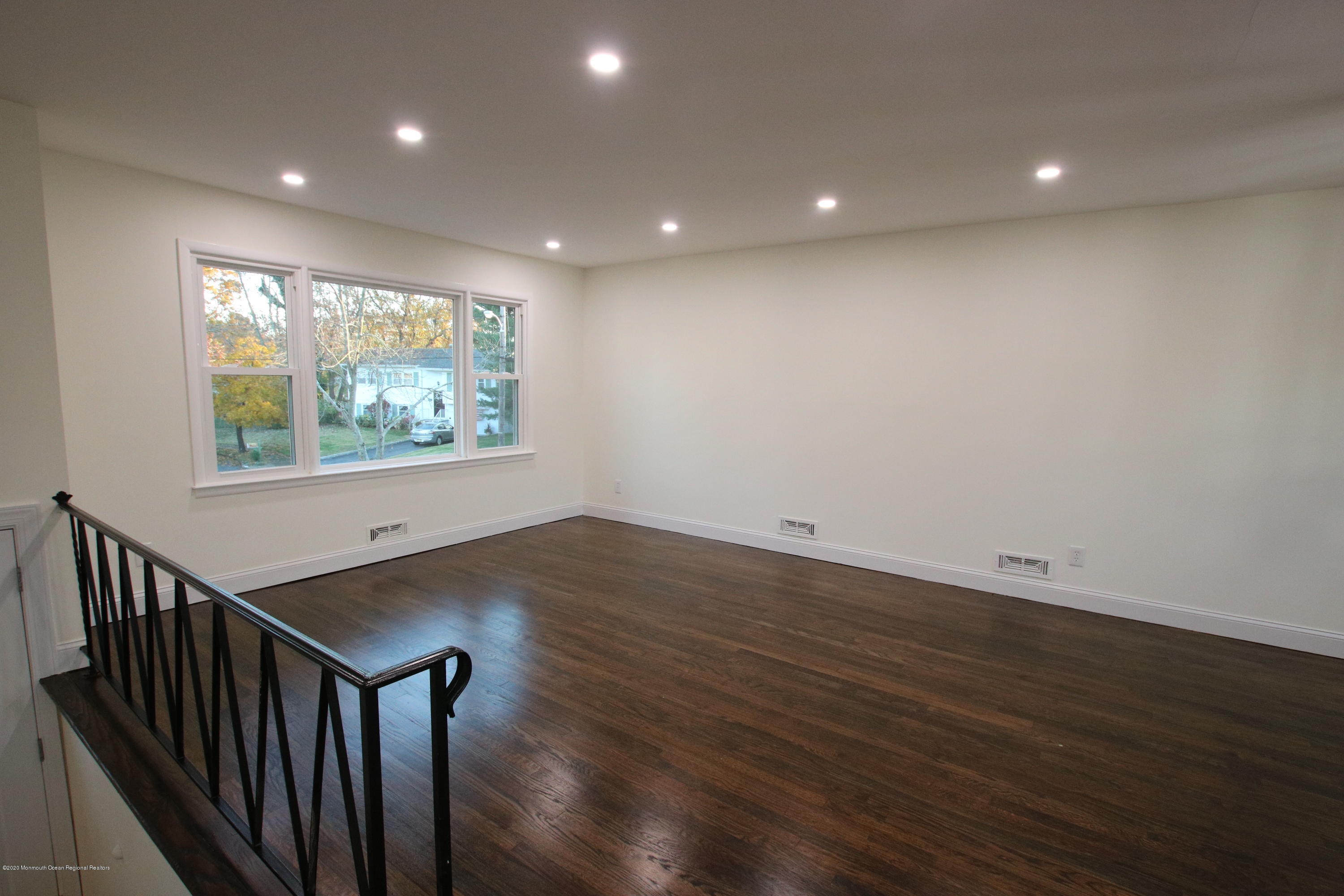 110 Poplar Way Brick, NJ 08724 - Photo 3 of 18 Living Room - View 1