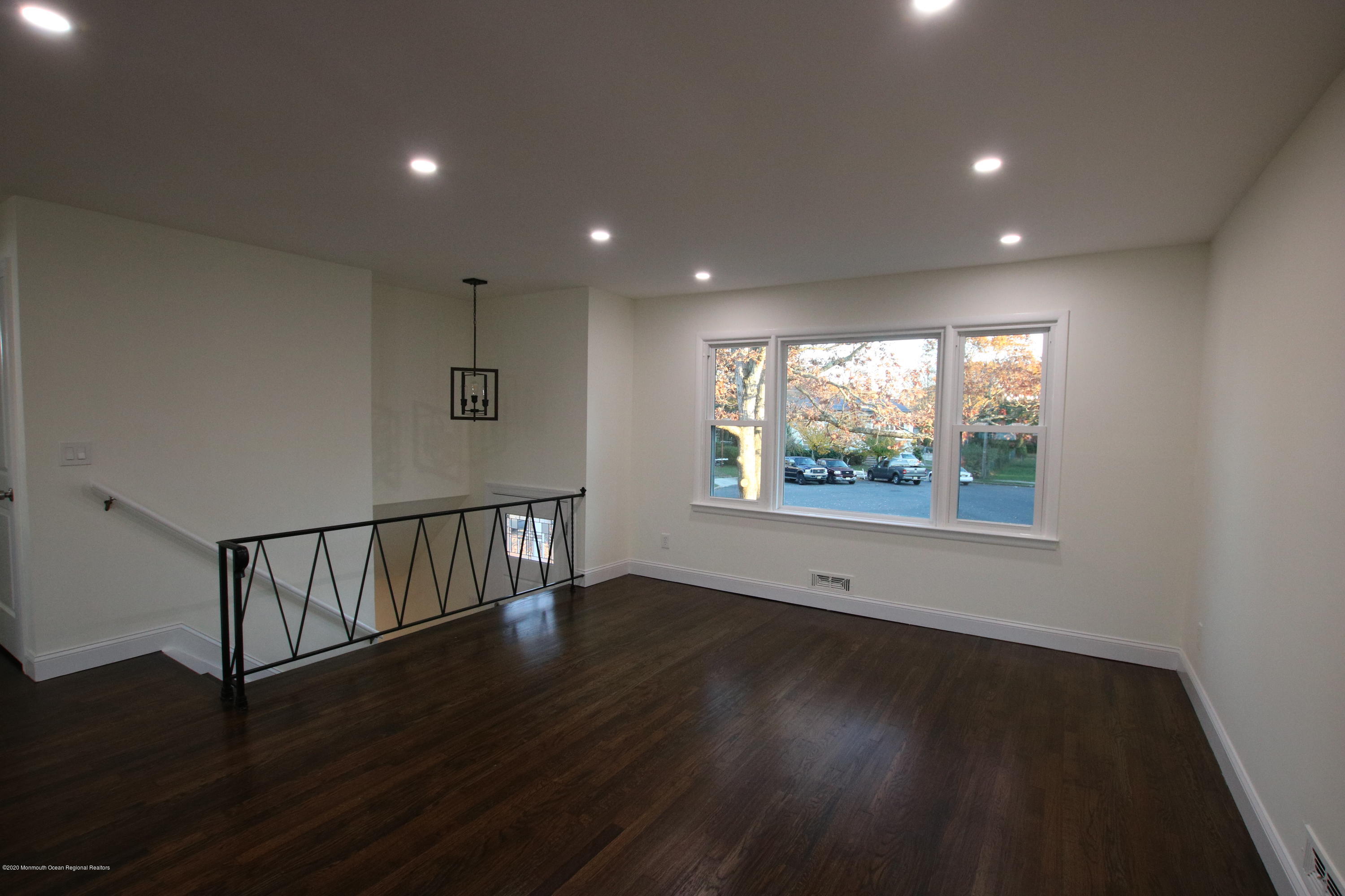 110 Poplar Way Brick, NJ 08724 - Photo 4 of 18 Living Room - View 2