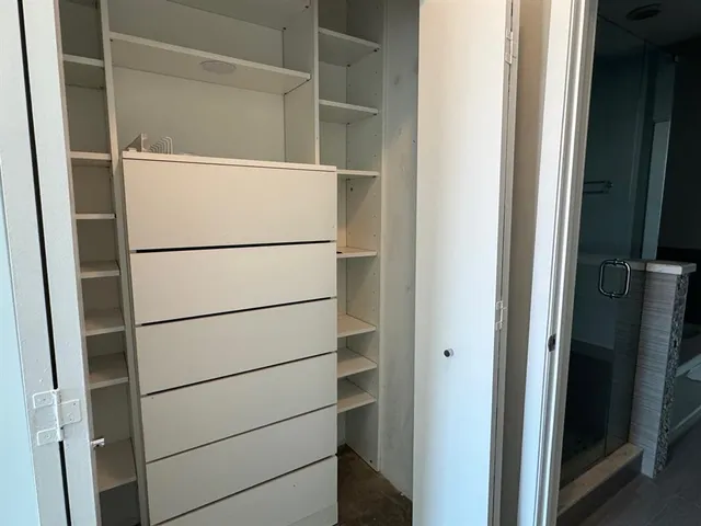 $3,200 | 313 Northeast 2nd Street, Unit 703, Fort Lauderdale, FL 33301