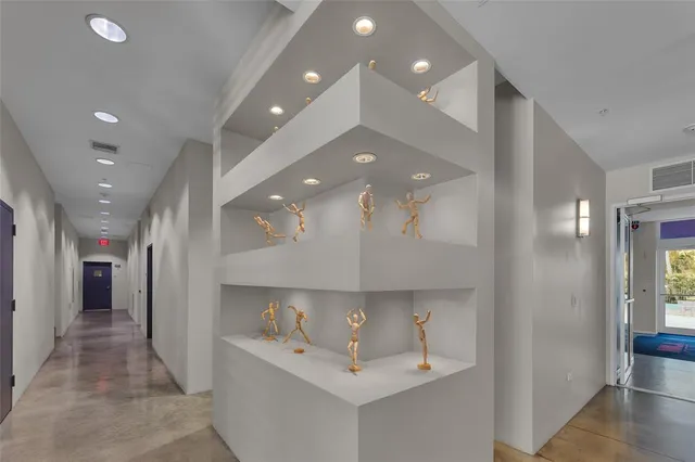 $3,200 | 313 Northeast 2nd Street, Unit 703, Fort Lauderdale, FL 33301