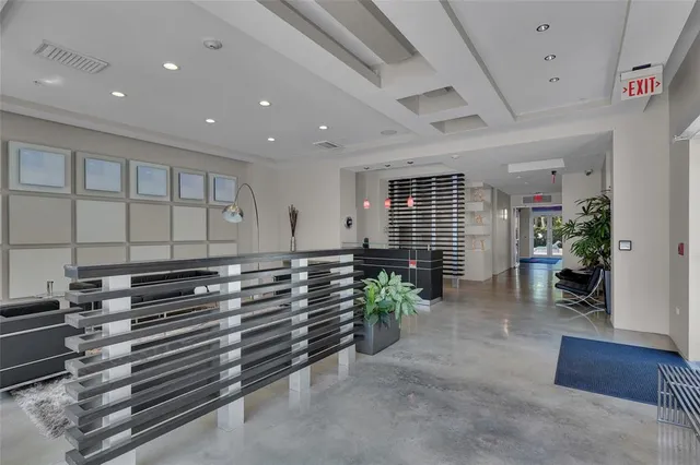 $3,200 | 313 Northeast 2nd Street, Unit 703, Fort Lauderdale, FL 33301