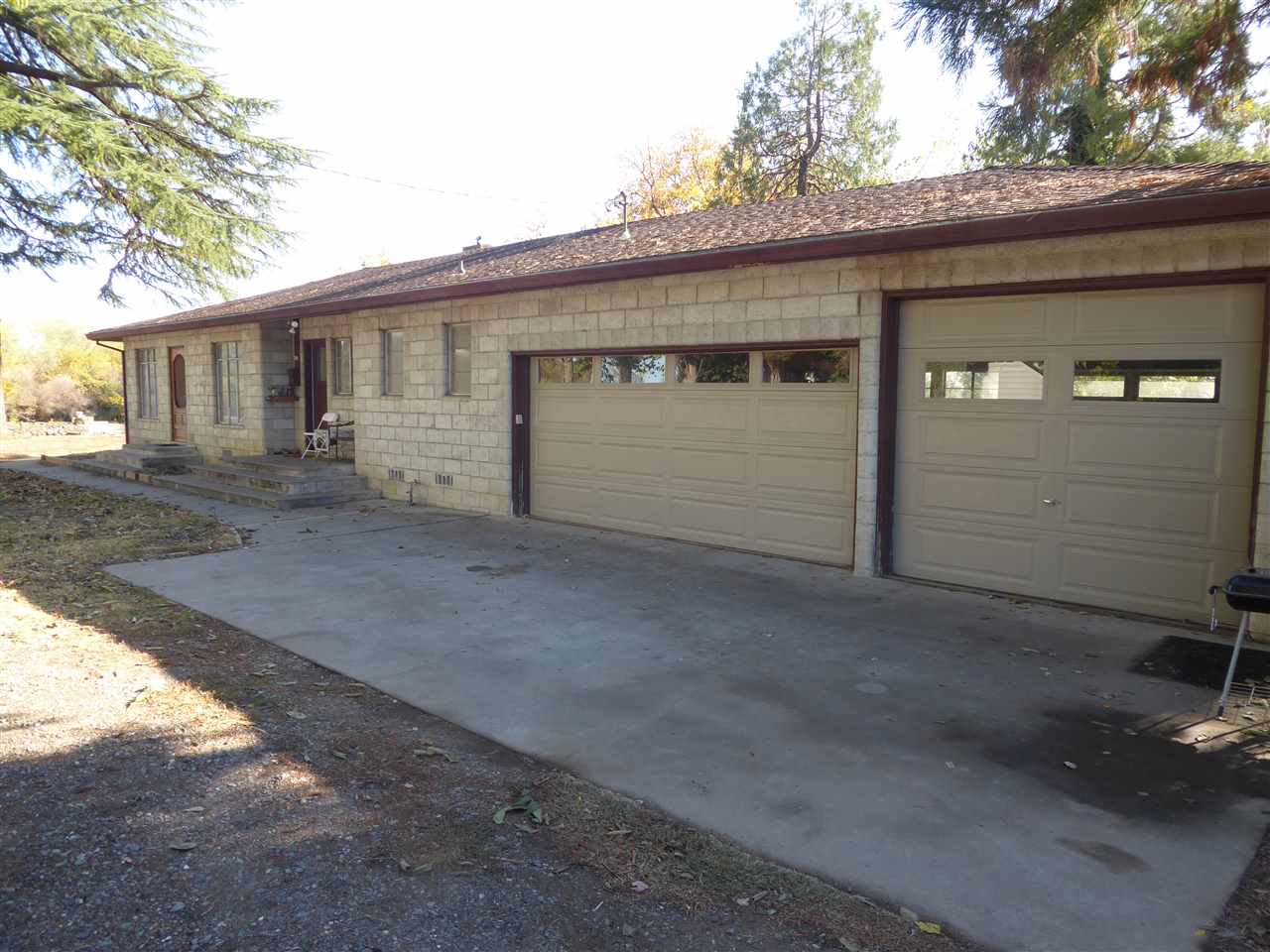 675 2nd Street Gerber, CA 96035 - Photo 6 of 39