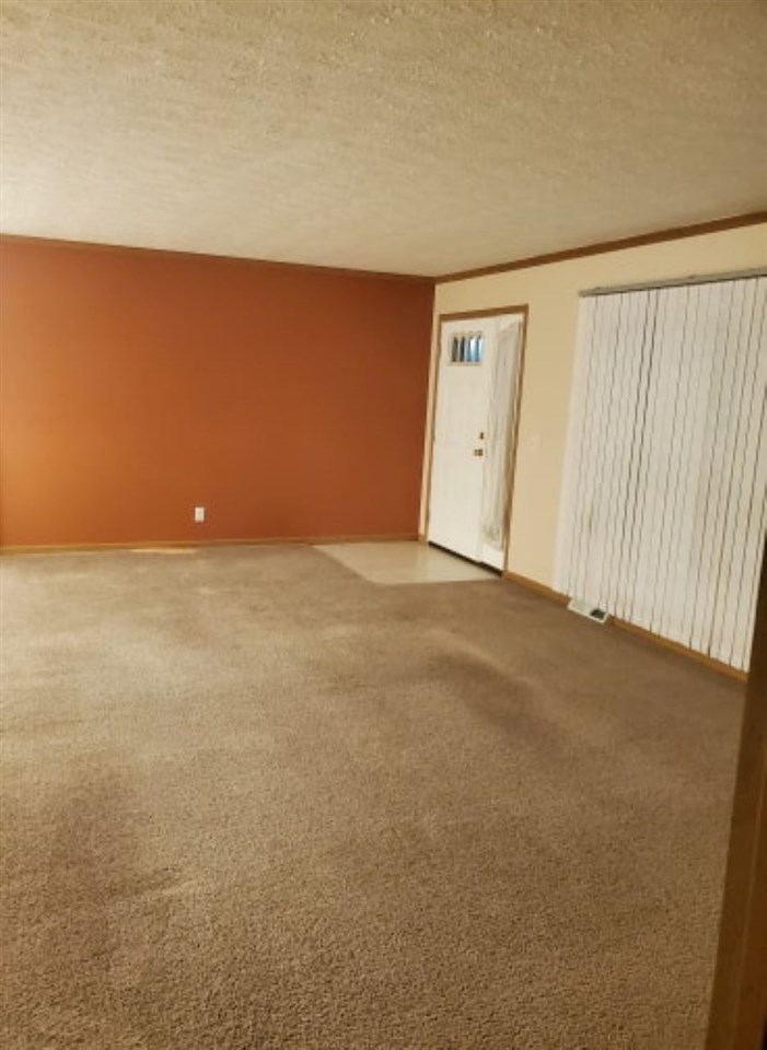 6485 North Lewis Road Coleman, MI 48618 - Photo 16 of 29 1871597-15.JPG