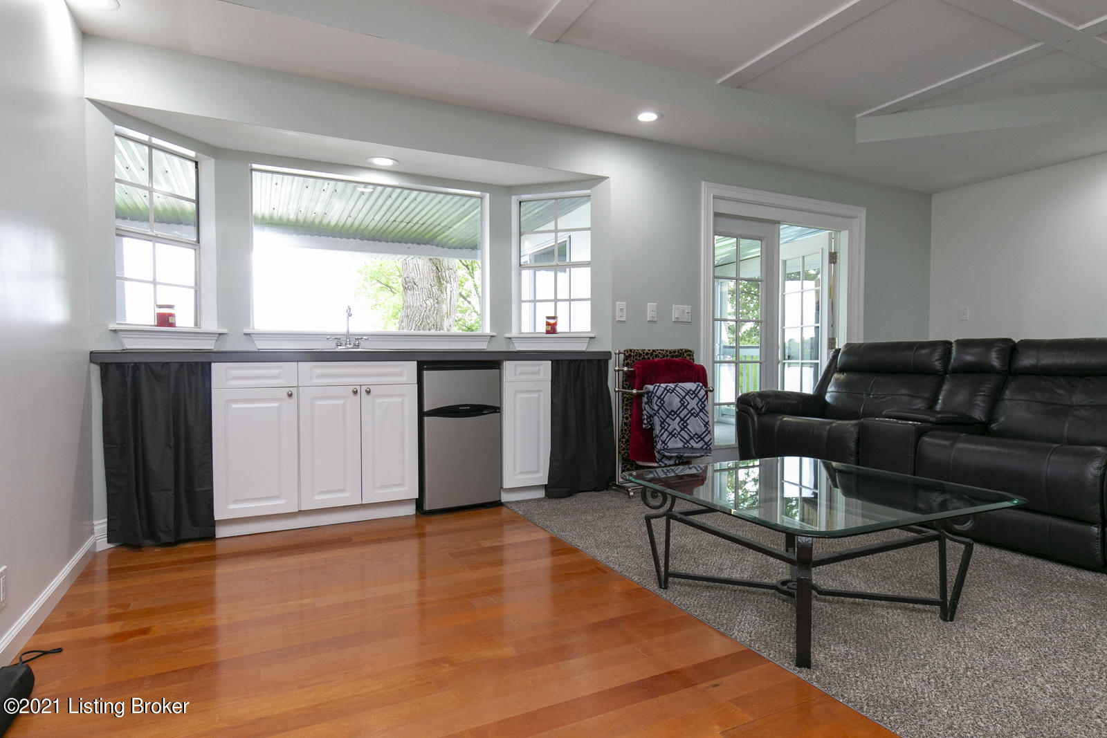 3227 River Road Louisville, KY 40207 - Photo 54 of 95 3227 River Road