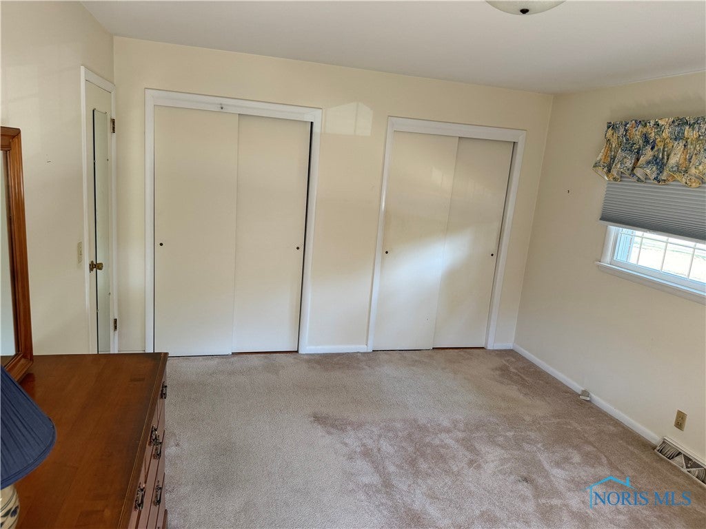 14268 County Road North Napoleon, OH 43545 - Photo 10 of 20 Main Bedroom w/ double closets