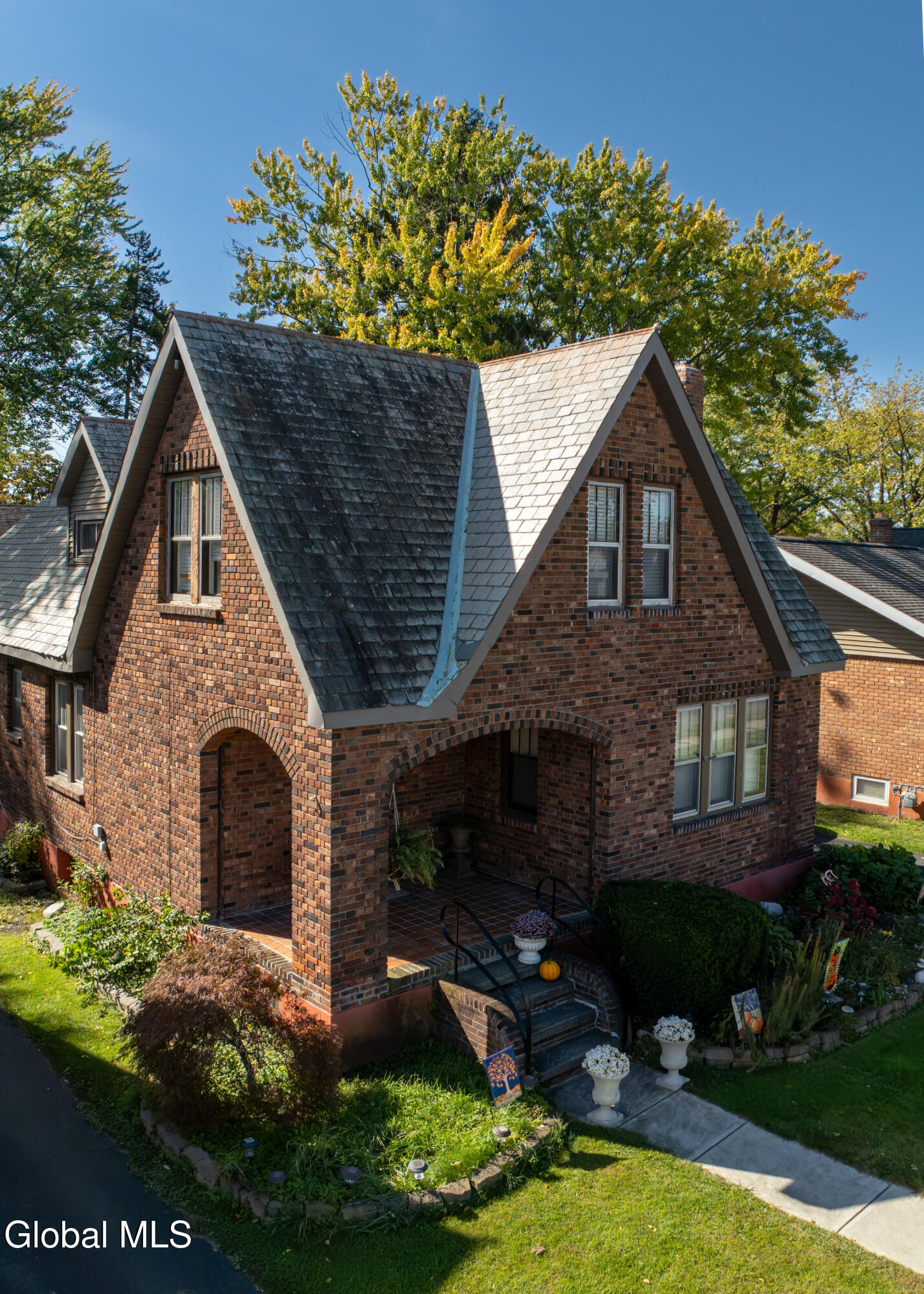 292 Whitehall Road Albany, NY 12209 - Photo 4 of 54 RDP 26=1007 292 Whitehall Rd (3)