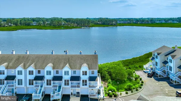 $749,900 | 37845 Salt Grass Cove, Unit 89, Ocean View, DE 19970