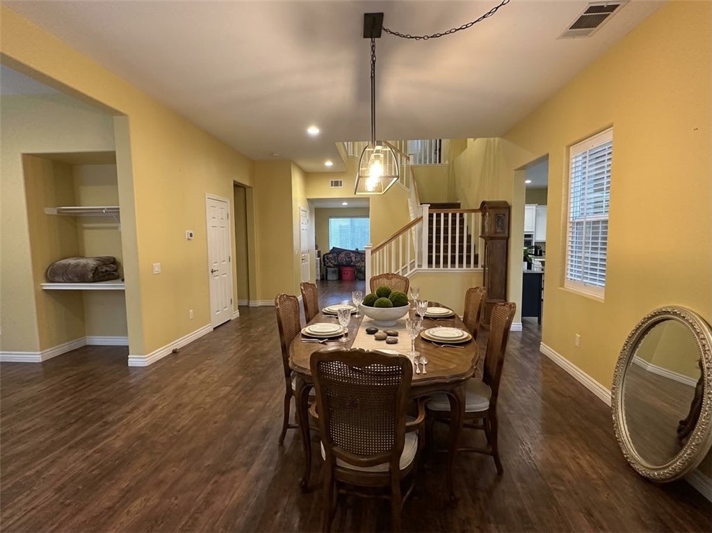 8659 Barnwood Lane Riverside, CA 92508 - Photo 6 of 26 Used AI to clean up photo