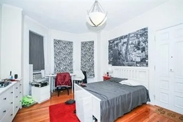 $2,200 | 342 Commonwealth Avenue, Unit 3, Boston, MA 02115