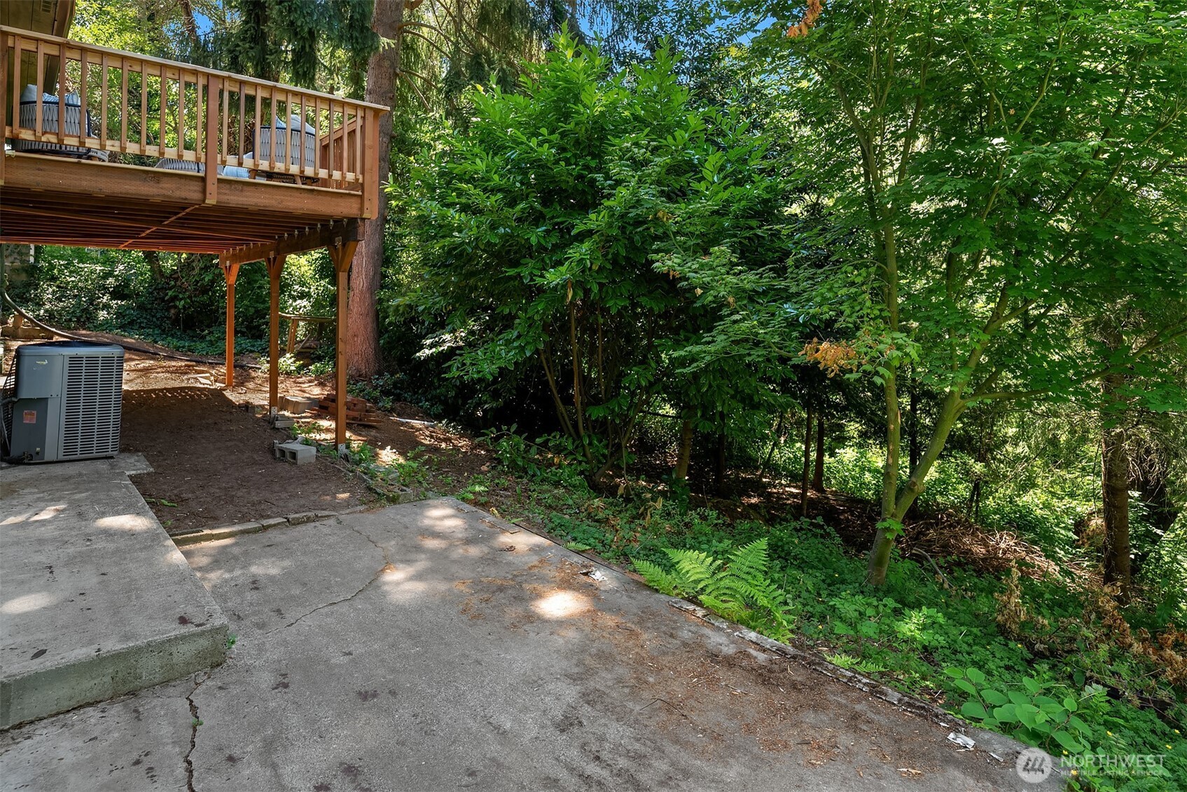 6359 18th Avenue Southwest Seattle, WA 98106 - Photo 27 of 32