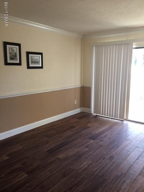 480 Reed Canal Road, Unit 11 South Daytona, FL 32119 - Photo 3 of 18 liv 3