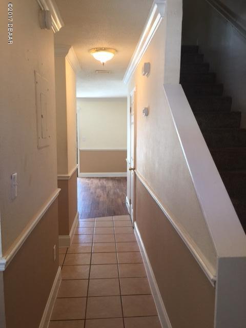 480 Reed Canal Road, Unit 11 South Daytona, FL 32119 - Photo 9 of 18 hall