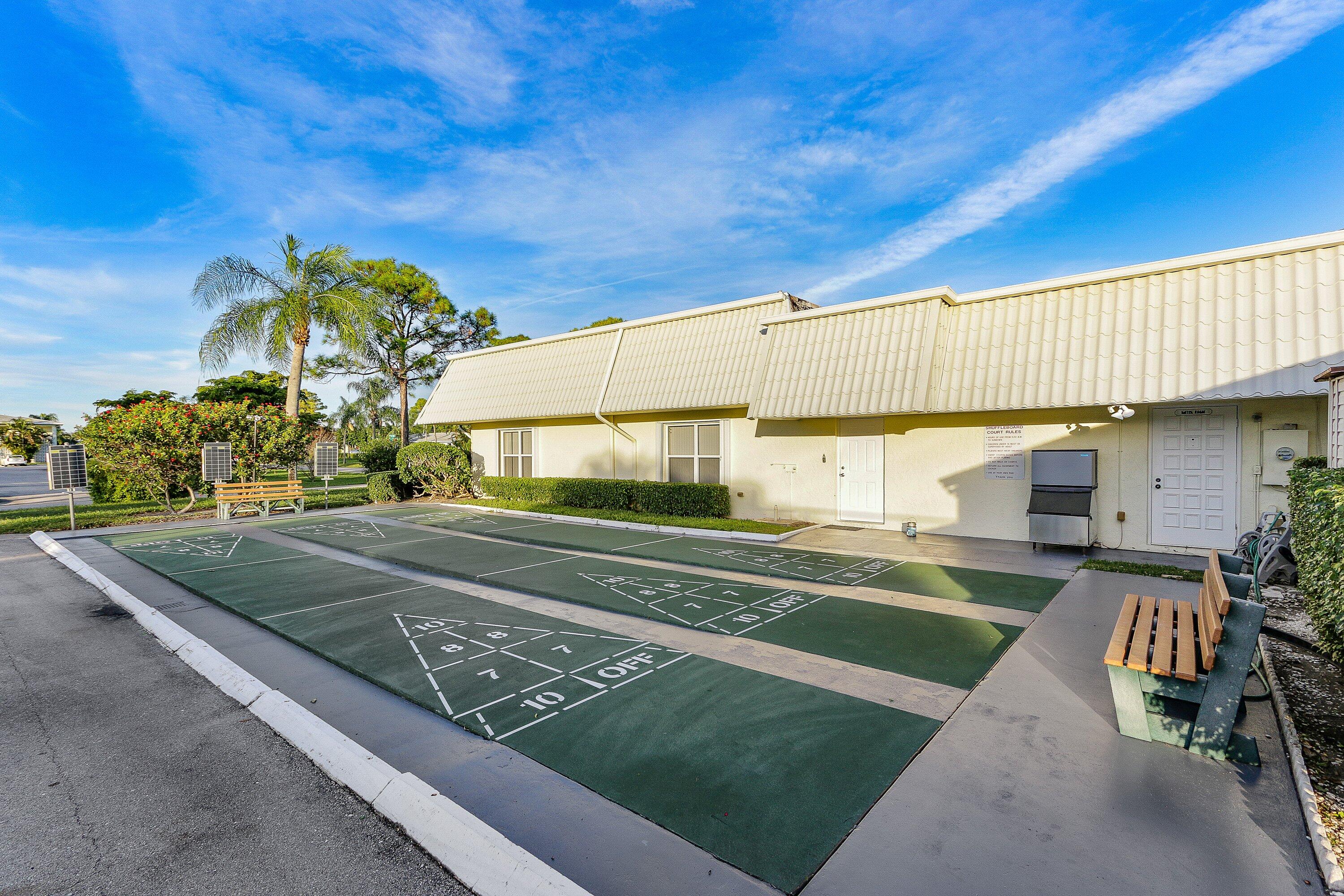 2835 Southwest 13th Street, Unit 202 Delray Beach, FL 33445 - Photo 37 of 50 037-2835Southwest13thStreet-DelrayBeach-