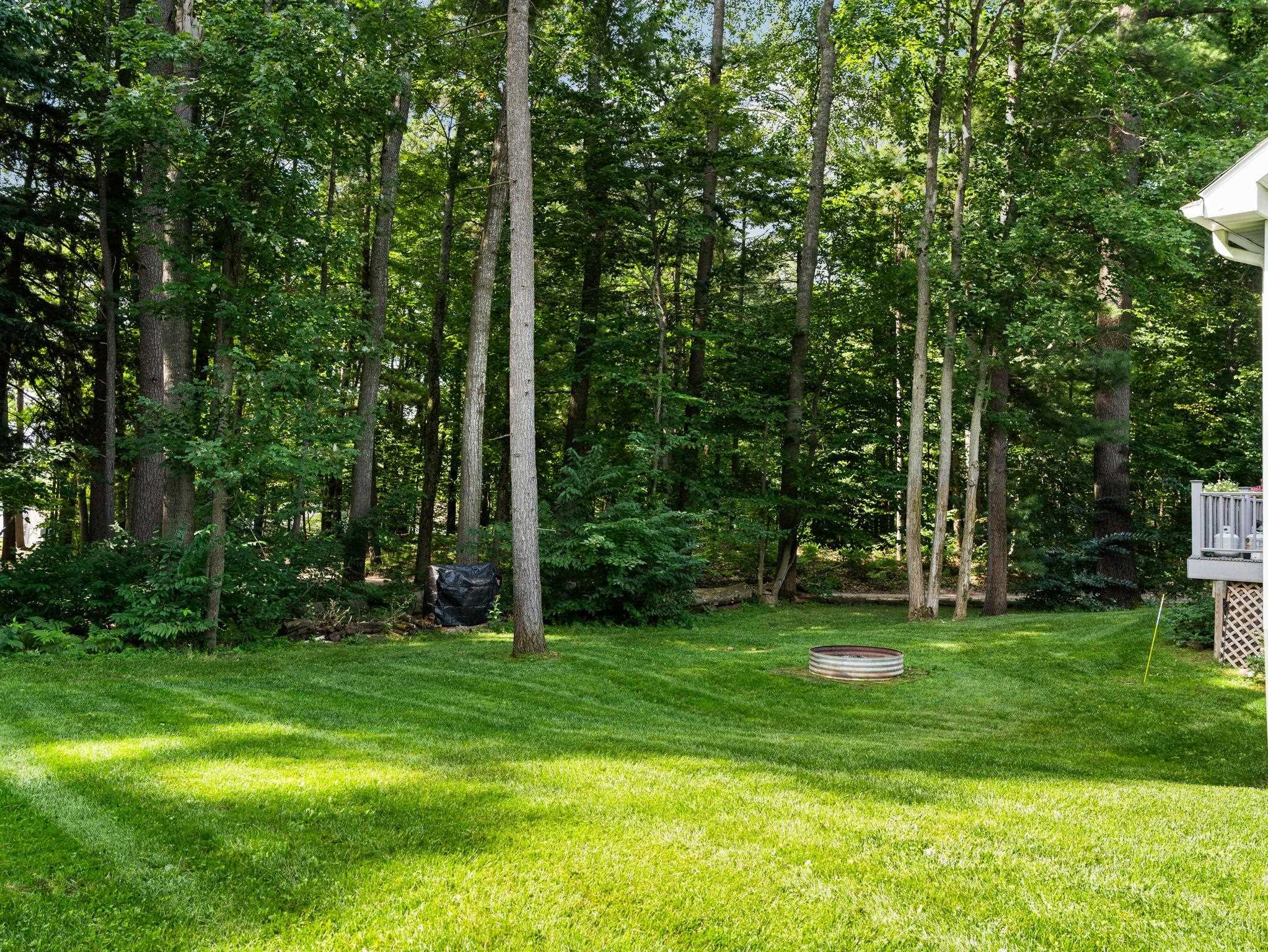 698 Bass Lake Road Traverse City, MI 49685 - Photo 7 of 40 1938031-9326e3de-8478-4d02-8c45-f42084d81a96.JPG