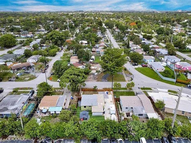 2730 Northeast 16th Avenue Pompano Beach, FL 33064 - Photo 5 of 16 an aerial view of residential houses with outdoor space