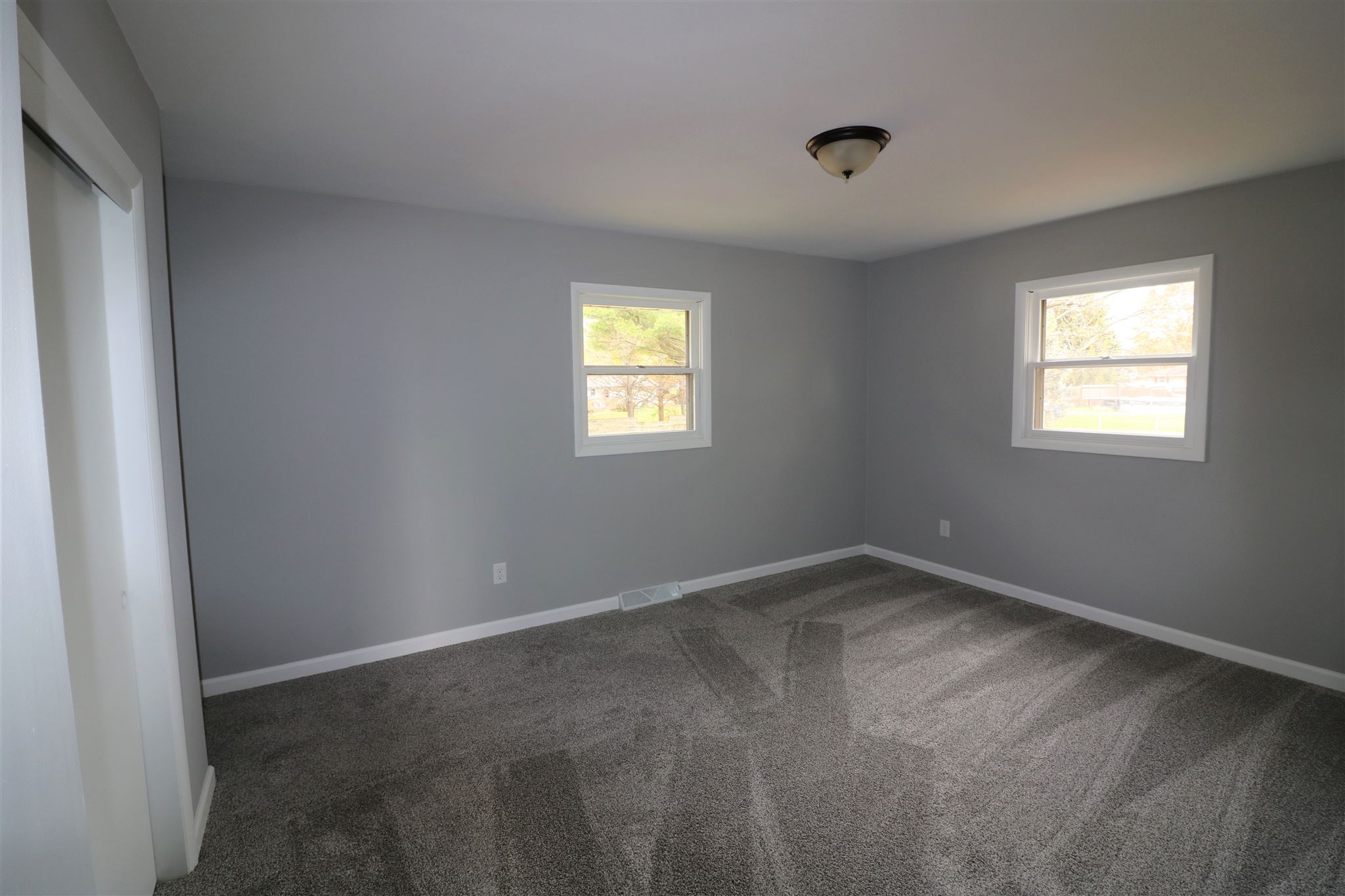 12677 Brick Road Granger, IN 46530 - Photo 24 of 34