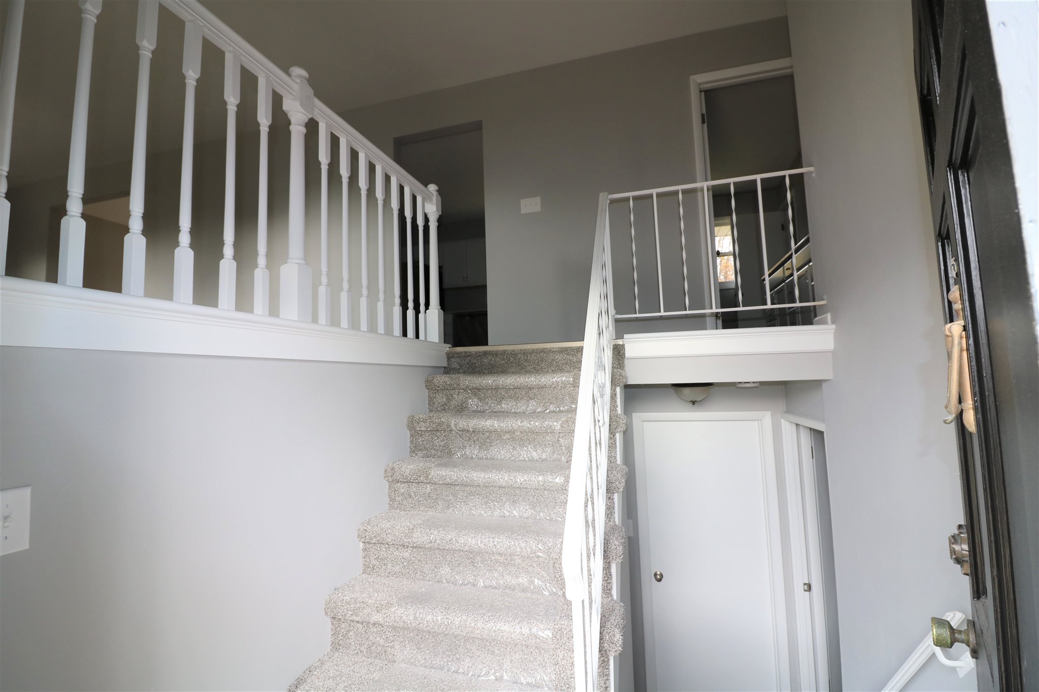 12677 Brick Road Granger, IN 46530 - Photo 10 of 34