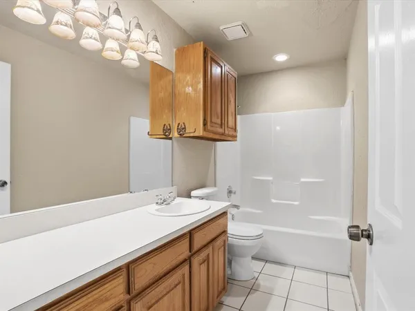 $599,000 | 6568 Michael Road, Sanger, TX 76266