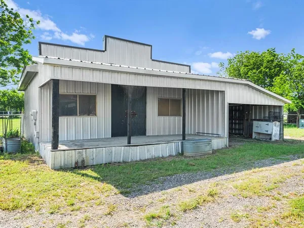$599,000 | 6568 Michael Road, Sanger, TX 76266