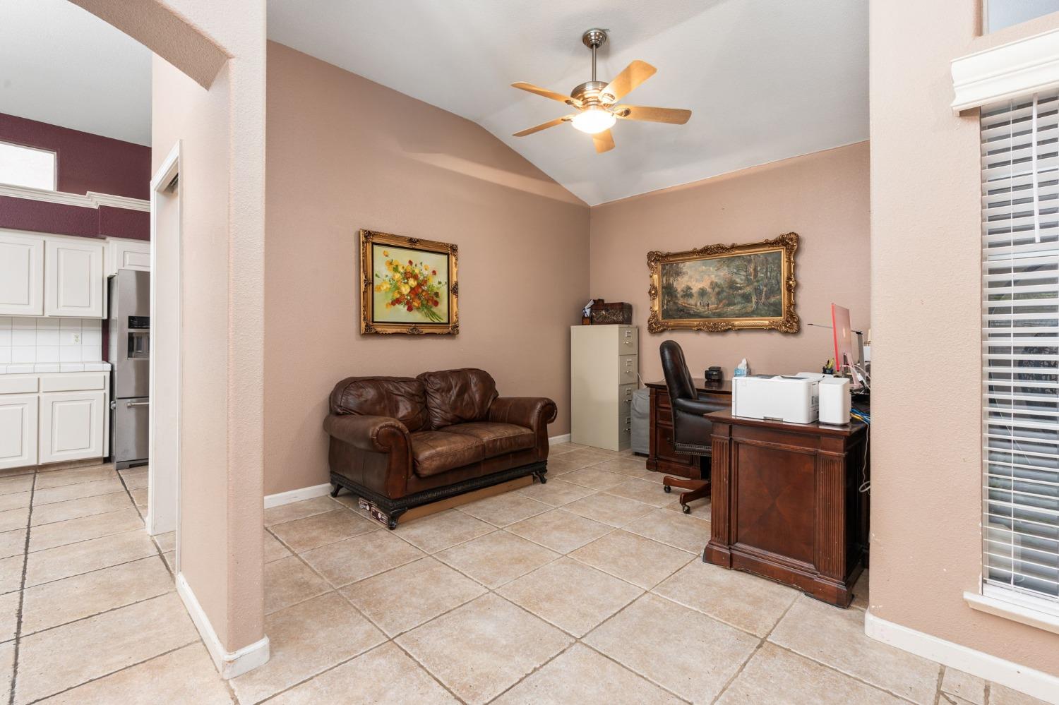 5074 West Decatur Avenue Fresno, CA 93722 - Photo 14 of 34 Gallery Image 14