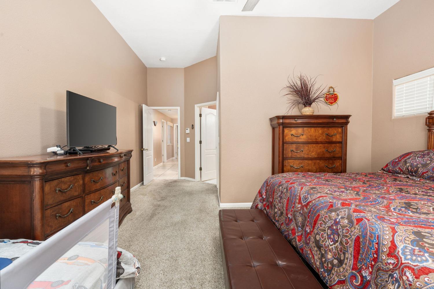 5074 West Decatur Avenue Fresno, CA 93722 - Photo 30 of 34 Gallery Image 30