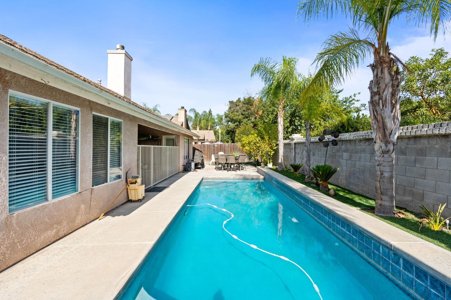 5074 West Decatur Avenue Fresno, CA 93722 - Photo 3 of 34 Gallery Image 3