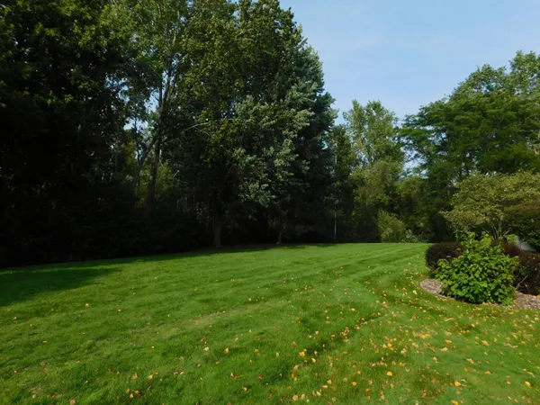 $254,900 | 484 Hickory Lane North, Oakdale, MN 55128