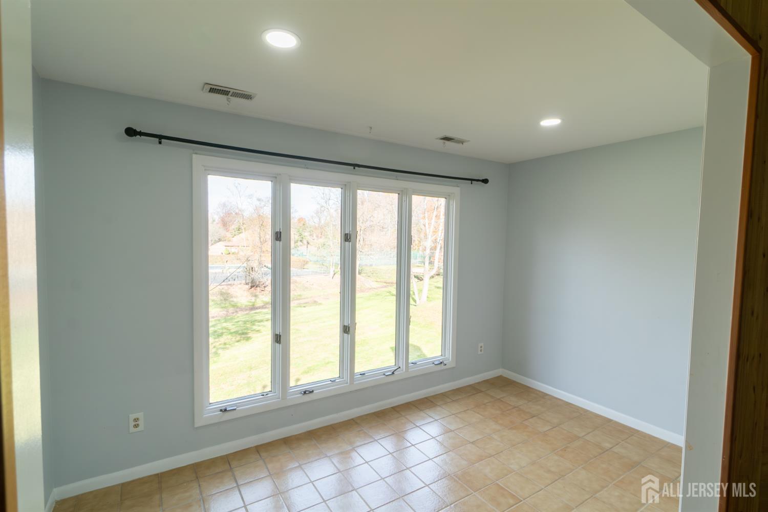 166 Hidden Hollow Court Edison, NJ 08820 - Photo 14 of 36 a view of empty room with window
