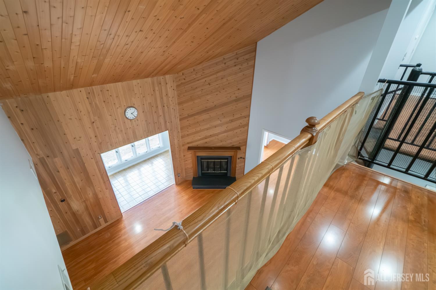 166 Hidden Hollow Court Edison, NJ 08820 - Photo 32 of 36 a view of an entryway