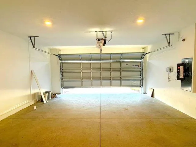 $2,550 | 12088 Brae Way, San Antonio, FL 33576