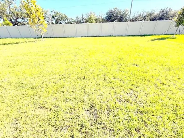 $2,550 | 12088 Brae Way, San Antonio, FL 33576