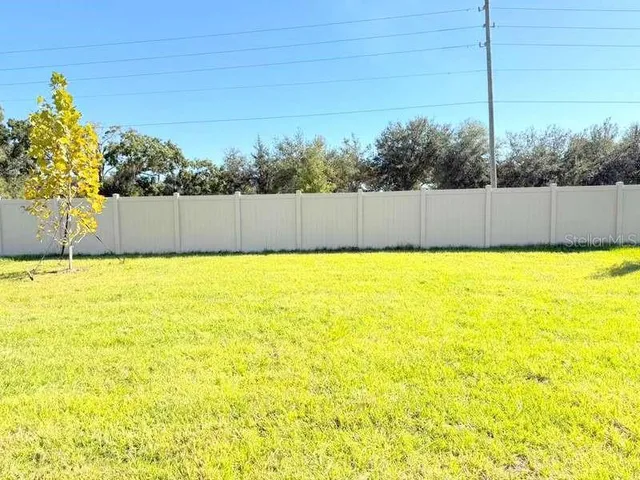 $2,550 | 12088 Brae Way, San Antonio, FL 33576