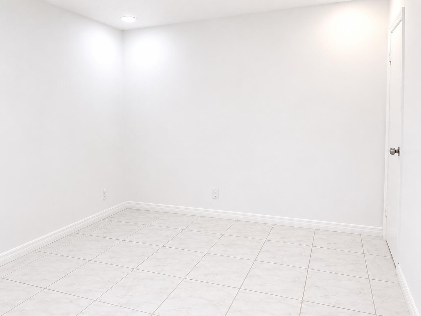 92 Lariat Circle Boca Raton, FL 33487 - Photo 10 of 12 Bedroom 3