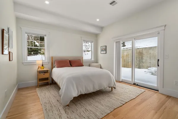 $2,000,000 | 57-59 Highland Road, Unit 57, Brookline, MA 02445
