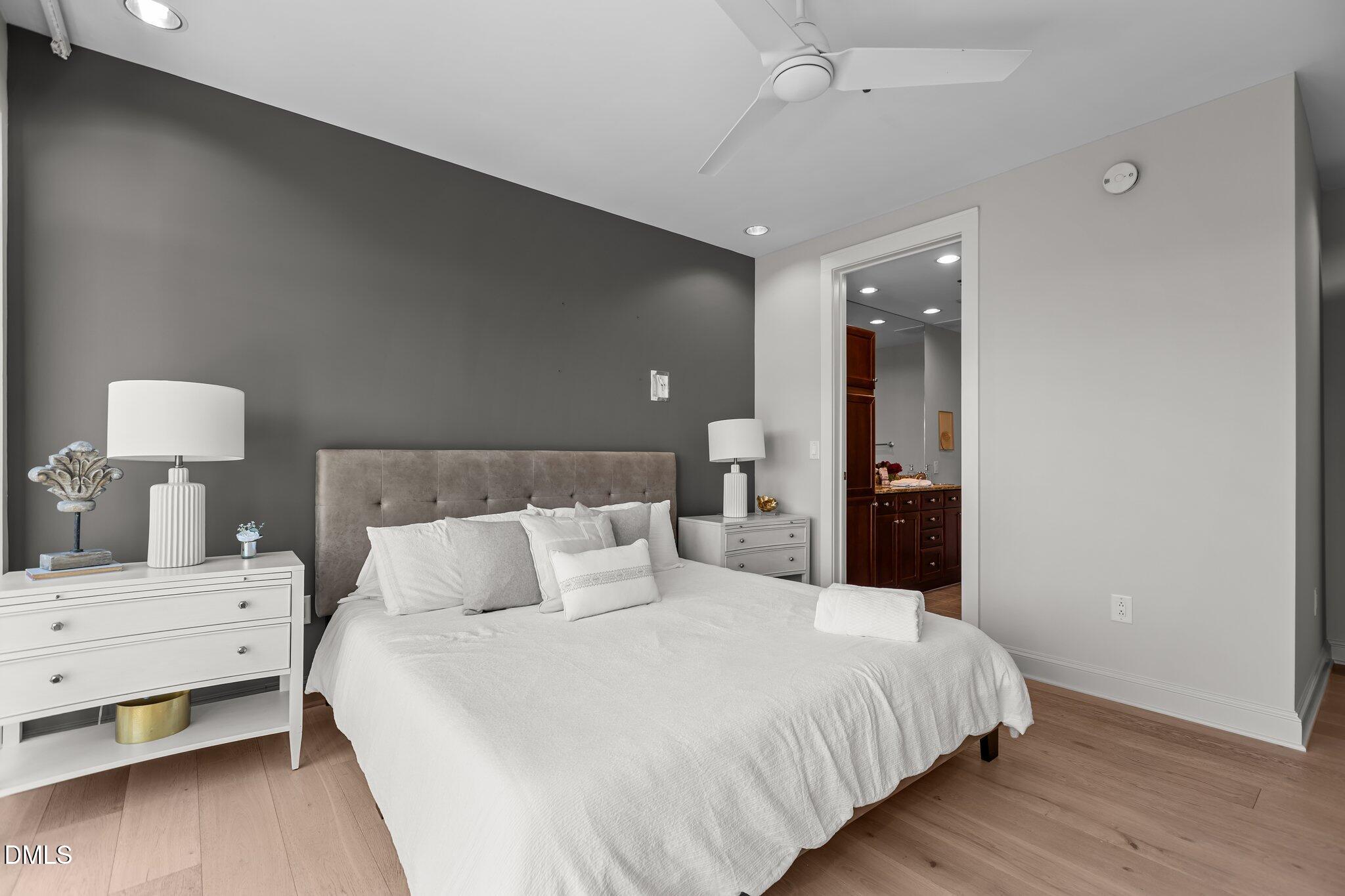 618 North Boylan Avenue, Unit 810 Raleigh, NC 27603 - Photo 25 of 57 40-web-or-mls-2N6A8942