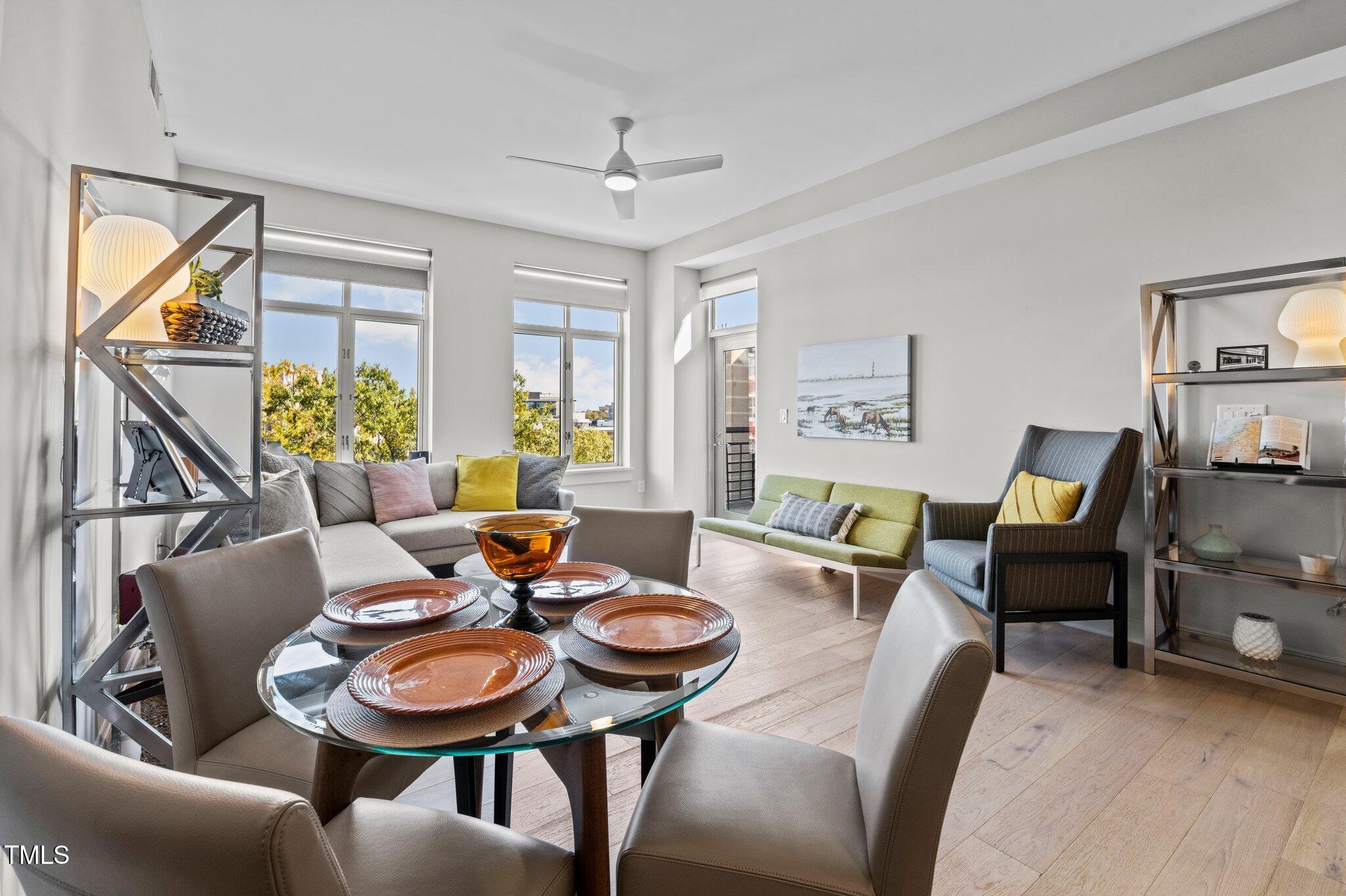 618 North Boylan Avenue, Unit 810 Raleigh, NC 27603 - Photo 4 of 57 9-web-or-mls-DSC_4343