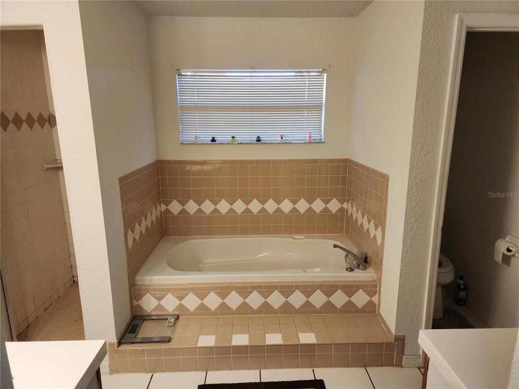 11759 Oswalt Road Clermont, FL 34711 - Photo 12 of 24 a view of a door