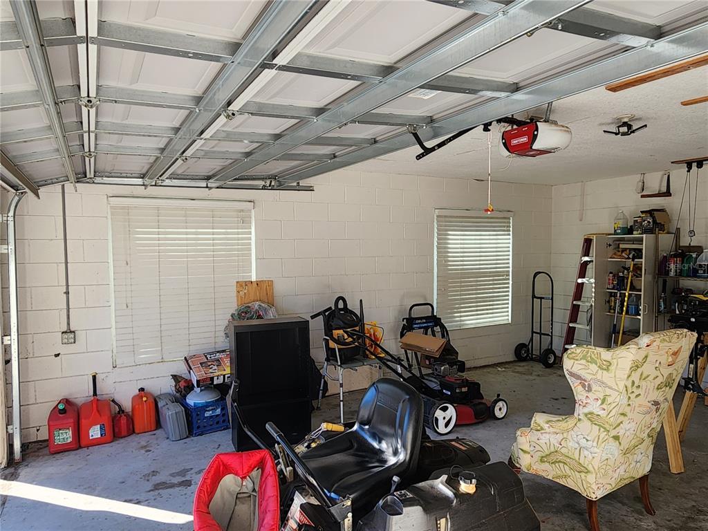 11759 Oswalt Road Clermont, FL 34711 - Photo 24 of 24 a room with furniture