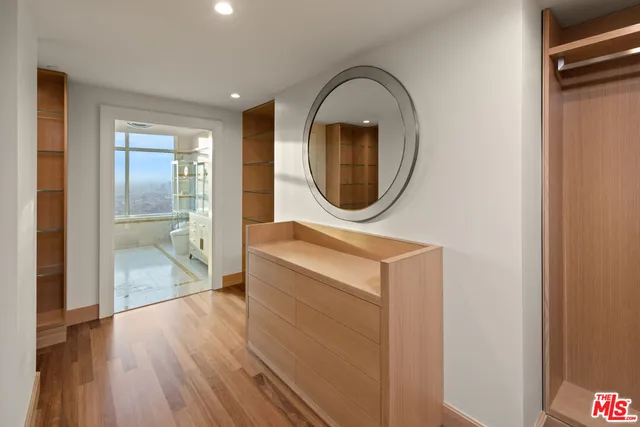 $9,995,000 | 1 West Century Drive, Unit 35A, Los Angeles, CA 90067