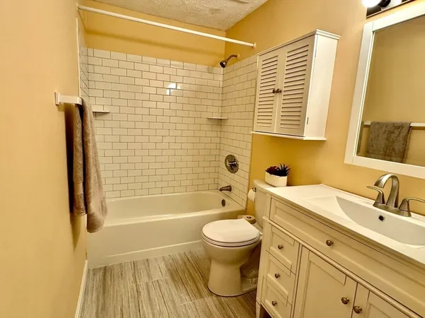 a view of washer and dryer